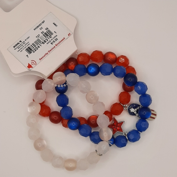 Fourth Of July charm bracelet. - Picture 6 of 7